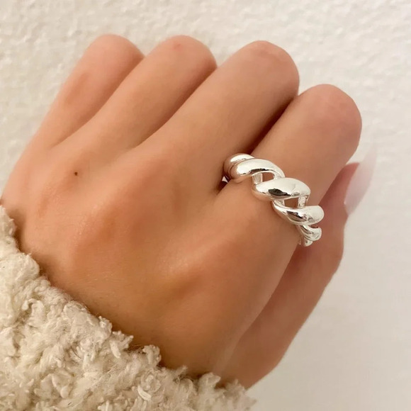 925 Sterling Silver Chunky Twist Ring Band Croissant Ring Statement Ring - Picture 1 of 7